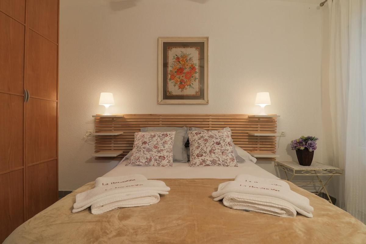 C52 - Seaside 2 Bedrooms By The Center Малага Екстериор снимка